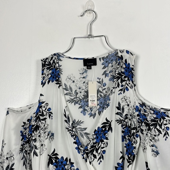 Lumiere Francesca's open shoulder floral long sleeve wrap blouse Size Large - Picture 4 of 8
